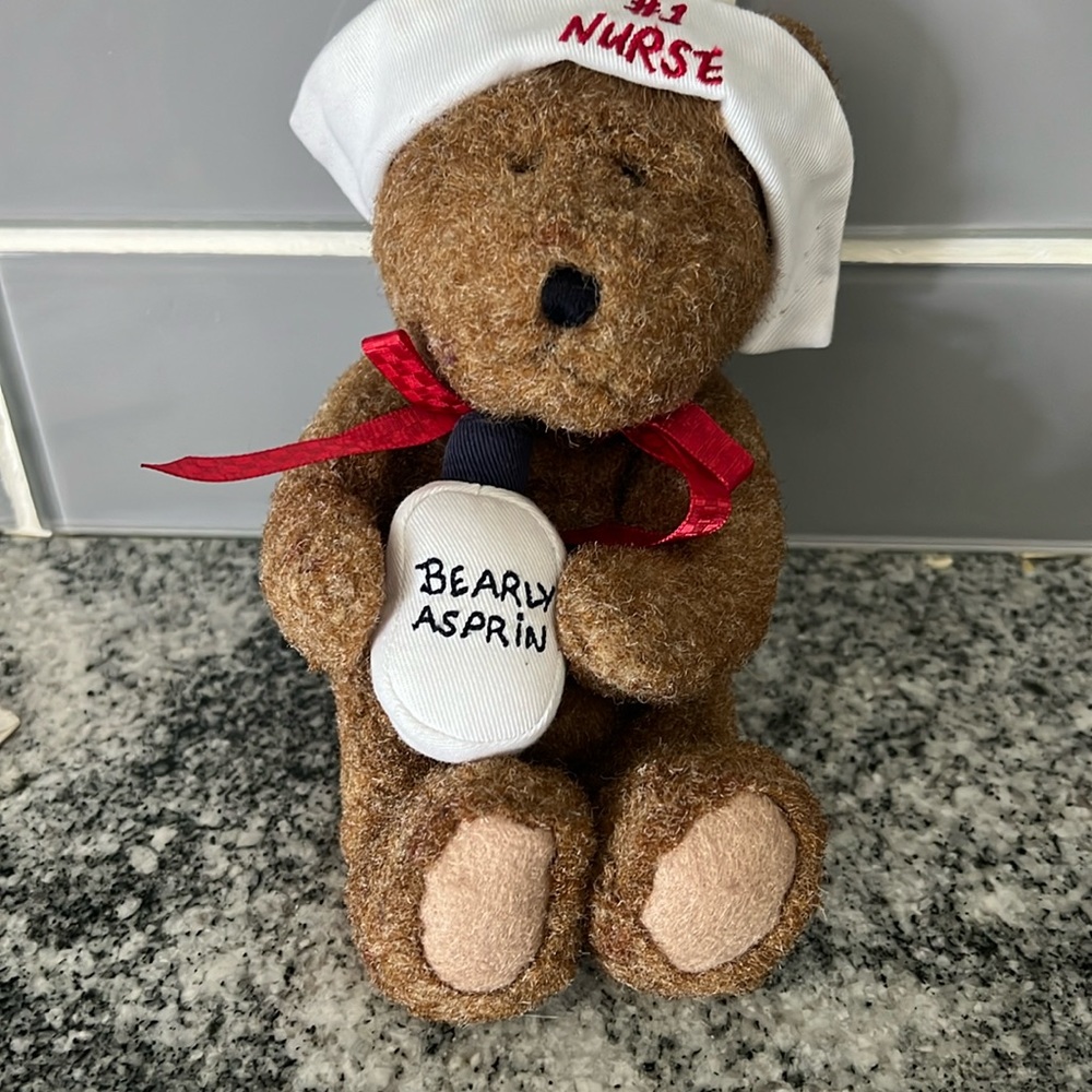 Boyd’s Bears nurse series #1 nurse Bearly Aspirin